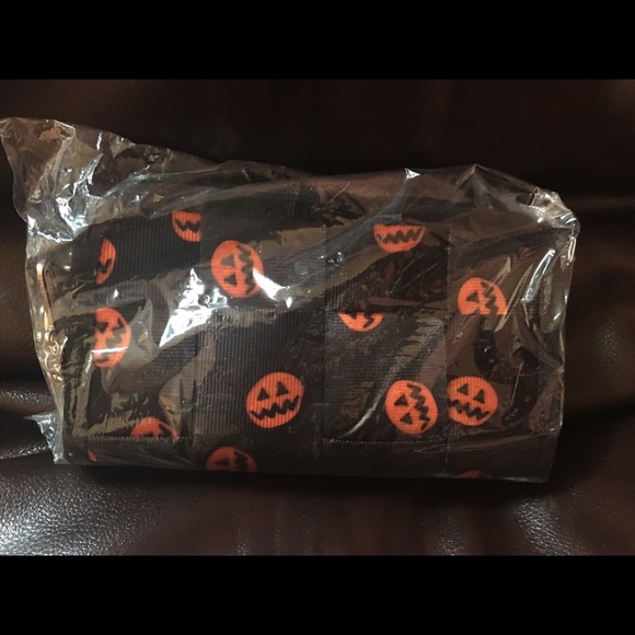 Harveys Nightmare Before Christmas Wallet - Picture 2 of 4